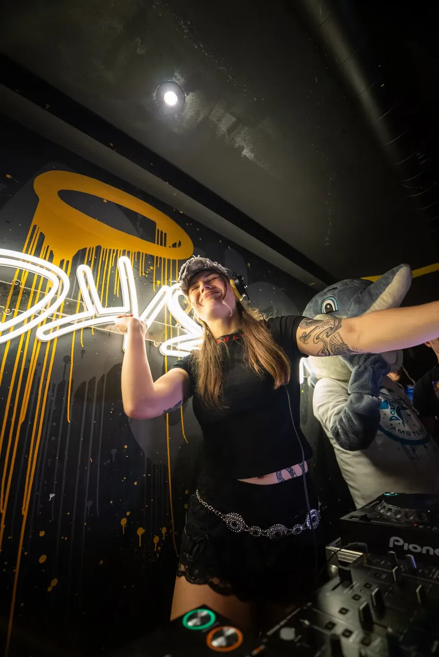 ADE 2026 Coffeeshop Hotbox Rave, photo 9